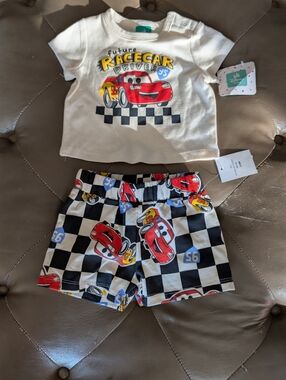 DISNEY CARS Baby Boys 2 Piece Set Size 3-6 Mos